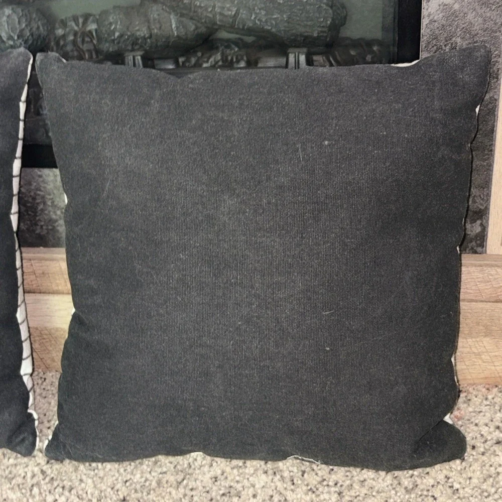 Halloween Jack-O-Lantern Striped Throw Pillows Set of 2 Black White Orange 12x12
